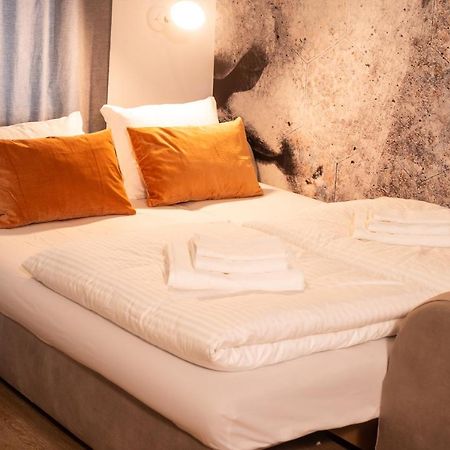 Ljubljana Urban Apartments - Quiet Stay & Free Parking ภายนอก รูปภาพ